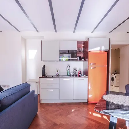 Homie - Turna Residences In Cihangir アパート